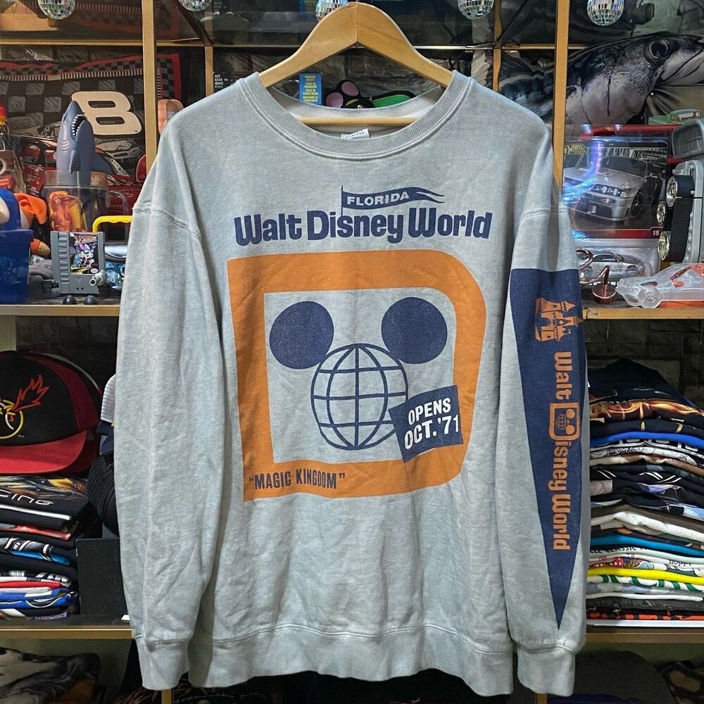 Disney World 50th Vault Collection Opens Oct 1971 Sweatshirt Medium Grey Orange